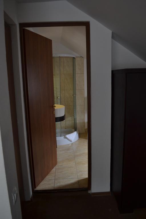 Chic City Rooms Sighişoara Esterno foto