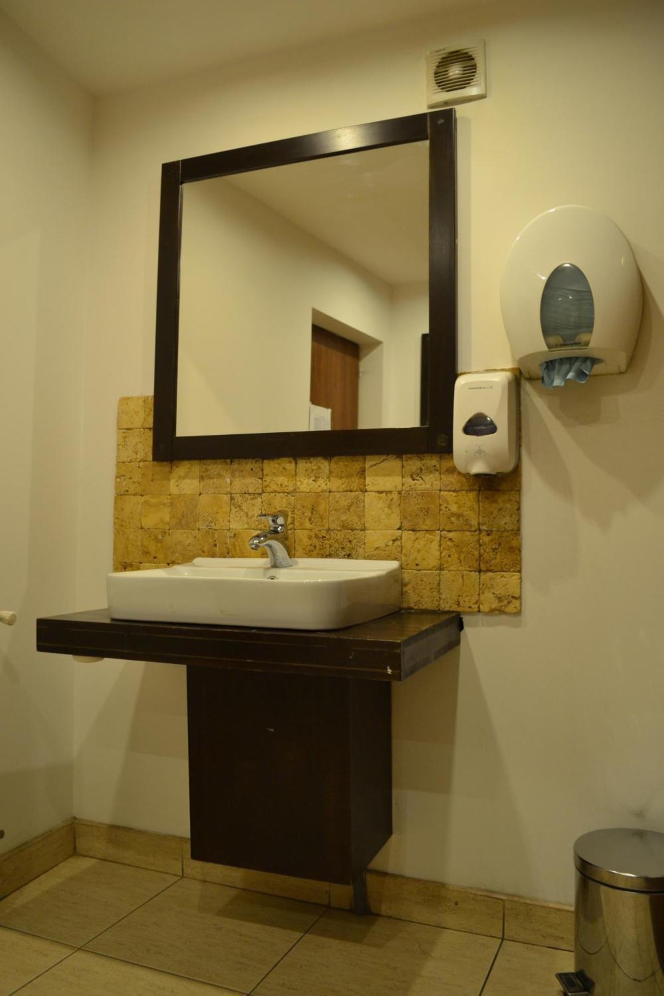 Chic City Rooms Sighişoara Esterno foto